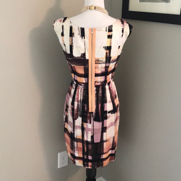 ❌SOLD❌ Maggy London Sheath Dress with POCKETS - Picture 2 of 5